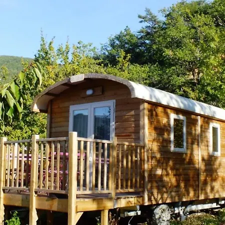 Holiday home La Drugere - Et Roulottes